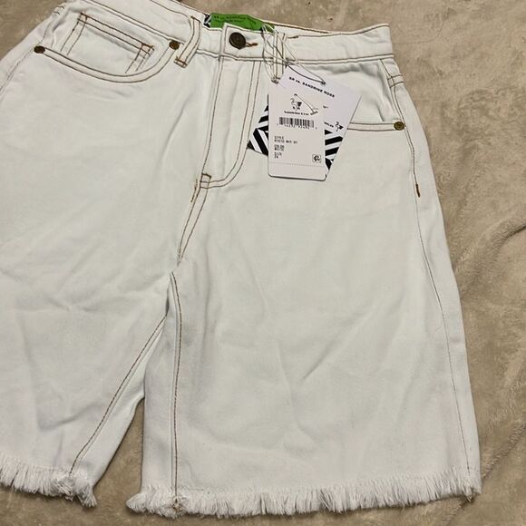 NWT- Sandrine Rose - 24 - Picture 4 of 9